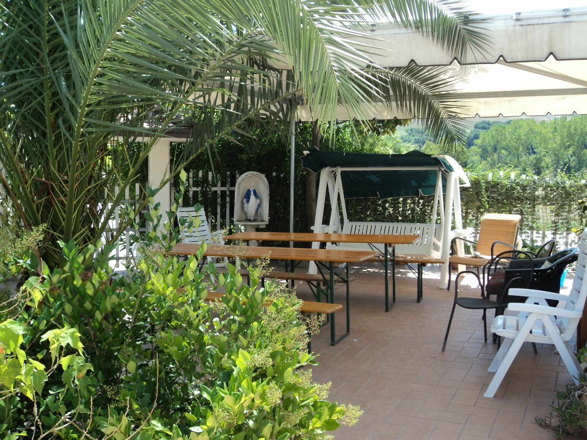 Agriturismo Le Vigne Фермо Екстер'єр фото