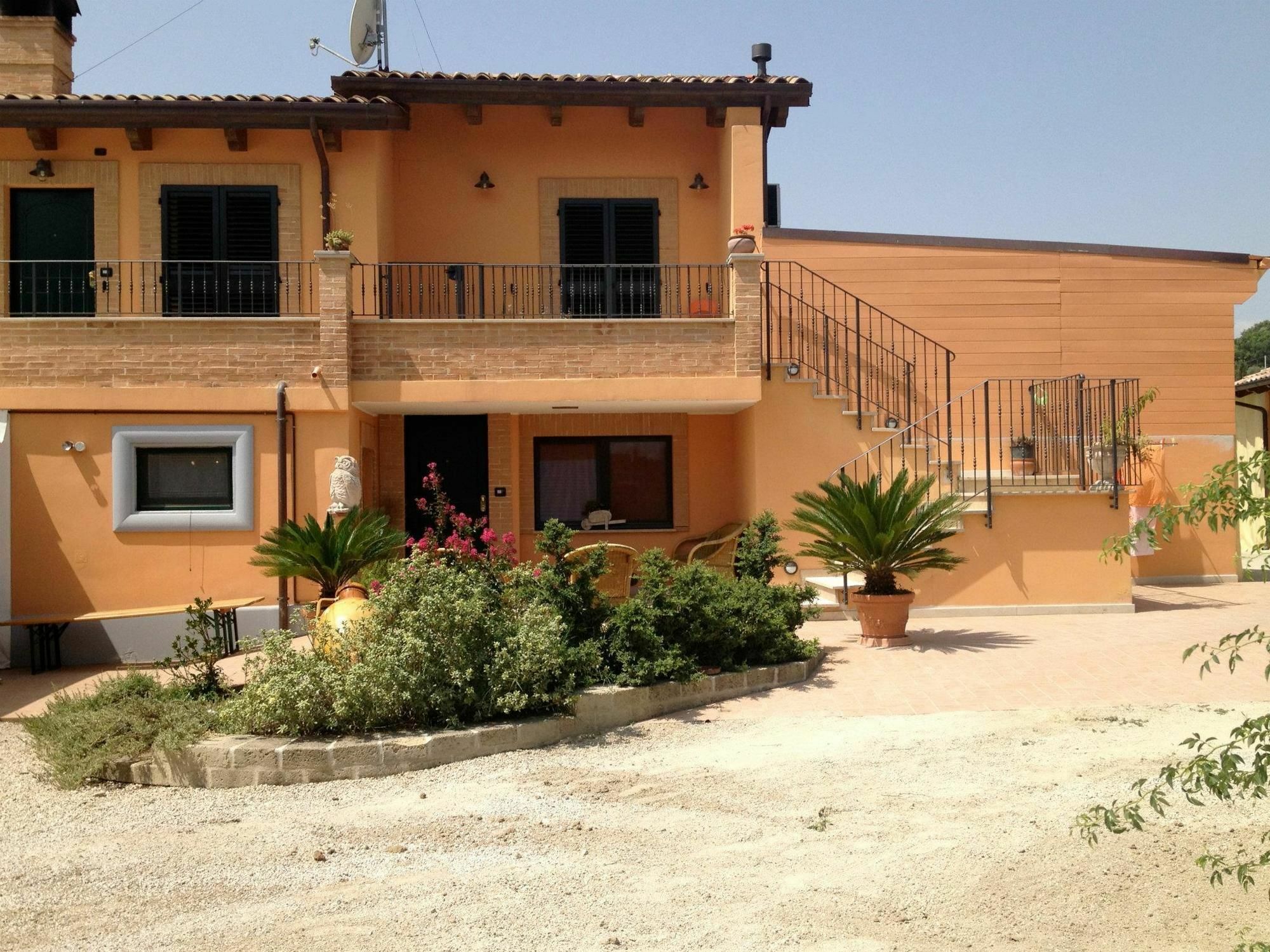 Agriturismo Le Vigne Фермо Екстер'єр фото